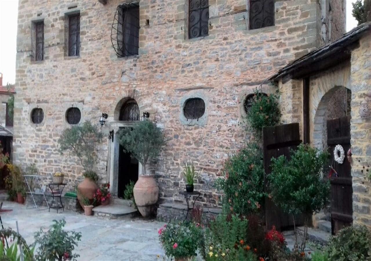 Archontiko Parisis Hotel Lafkos Exterior foto